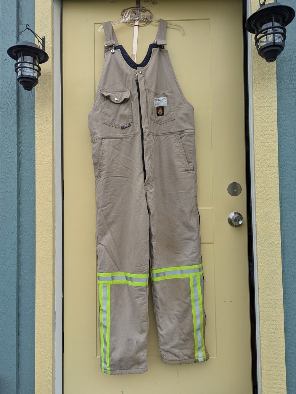 Reynolds Manufacturing Banwear FR Insulated Bib Overalls Men’s L Beige...